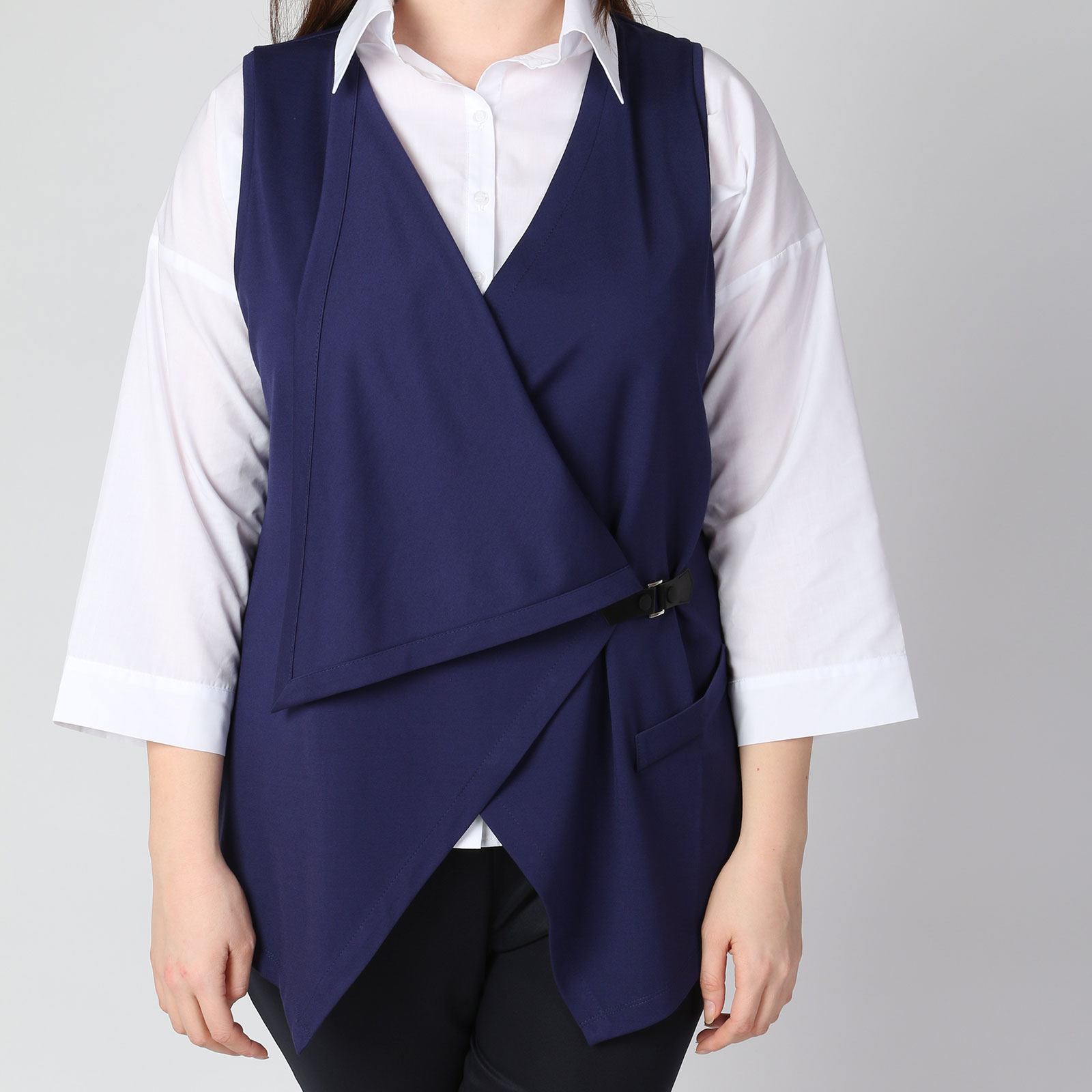 Комплект: блуза и асимметричный жилет Elletto Life, размер 60, цвет синий - фото 6