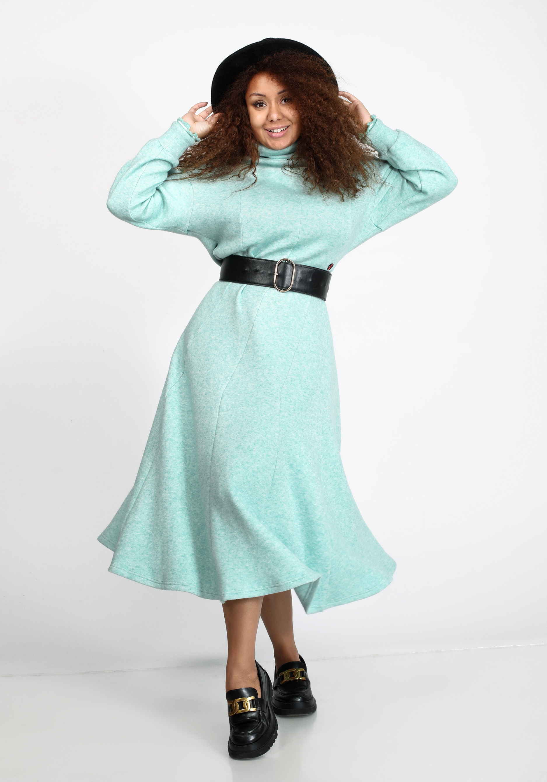 Платье трикотажное с воротником-стойкой GalaGrosso, размер 50, цвет брусничный - фото 9