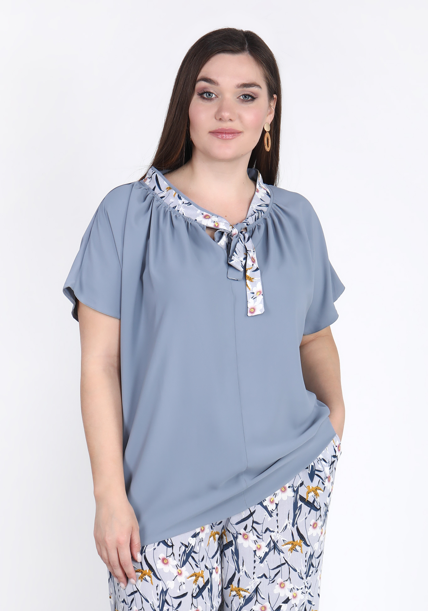 Блуза с окантовкой на вороте Bianka Modeno, размер 62, цвет серо-голубой - фото 6