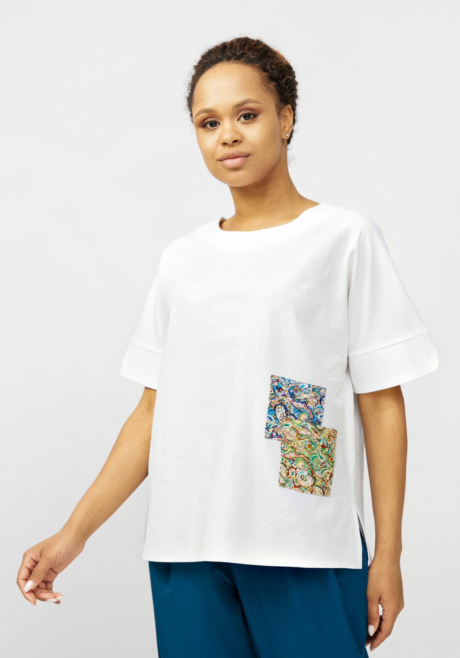 Блуза свободного облегания с  декором Frida, цвет белый, размер 50-52 - фото 1
