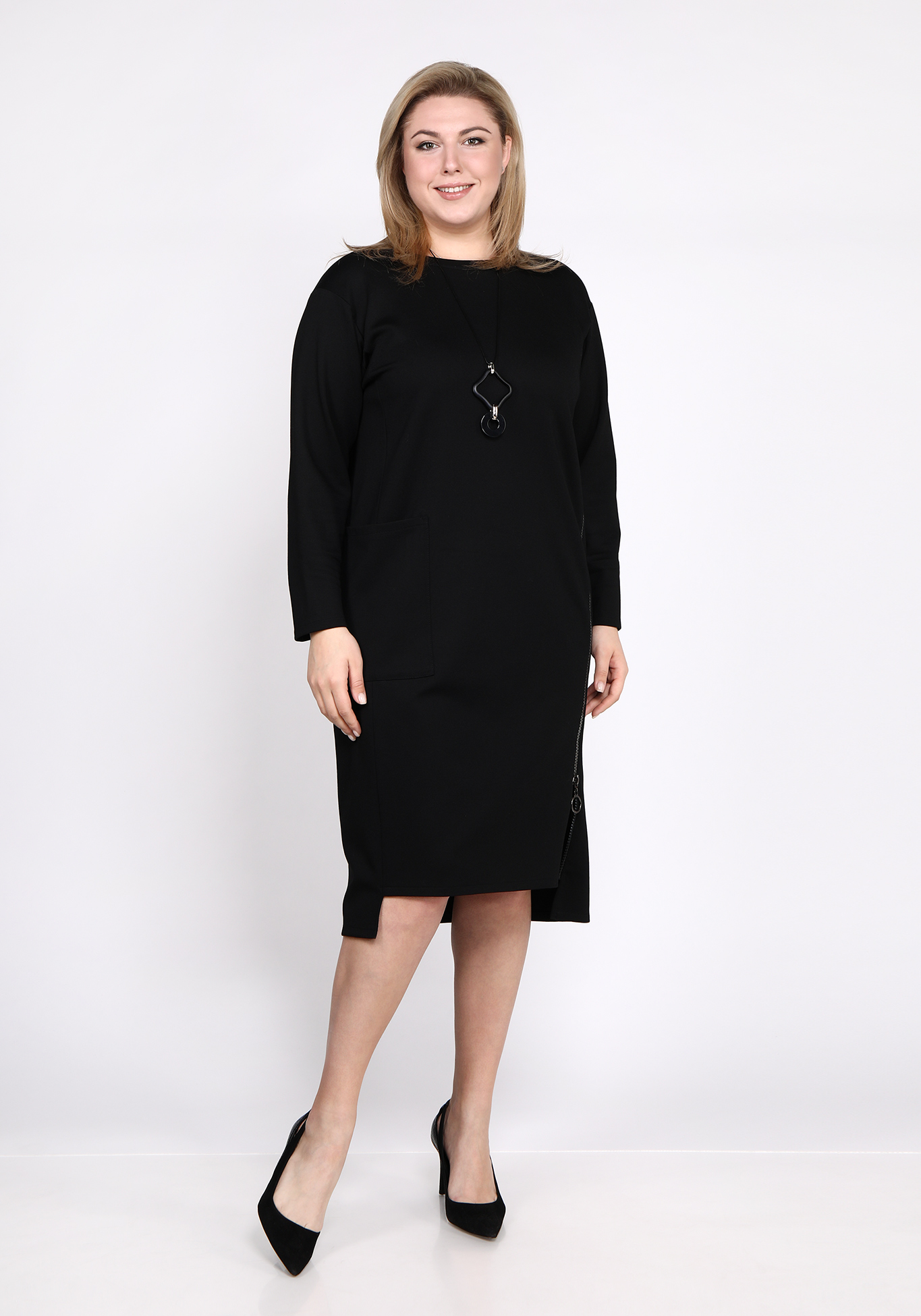 Платье-туника с кулоном "Амели" Julia Weber, размер 48, цвет чёрный - фото 1