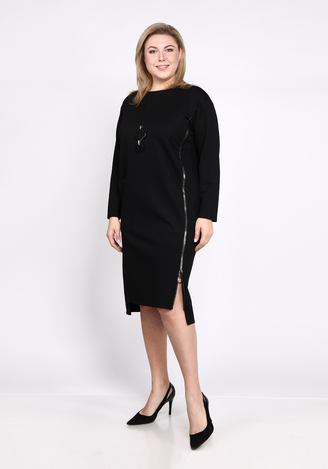 Платье-туника с кулоном "Амели" Julia Weber, размер 48, цвет чёрный - фото 10