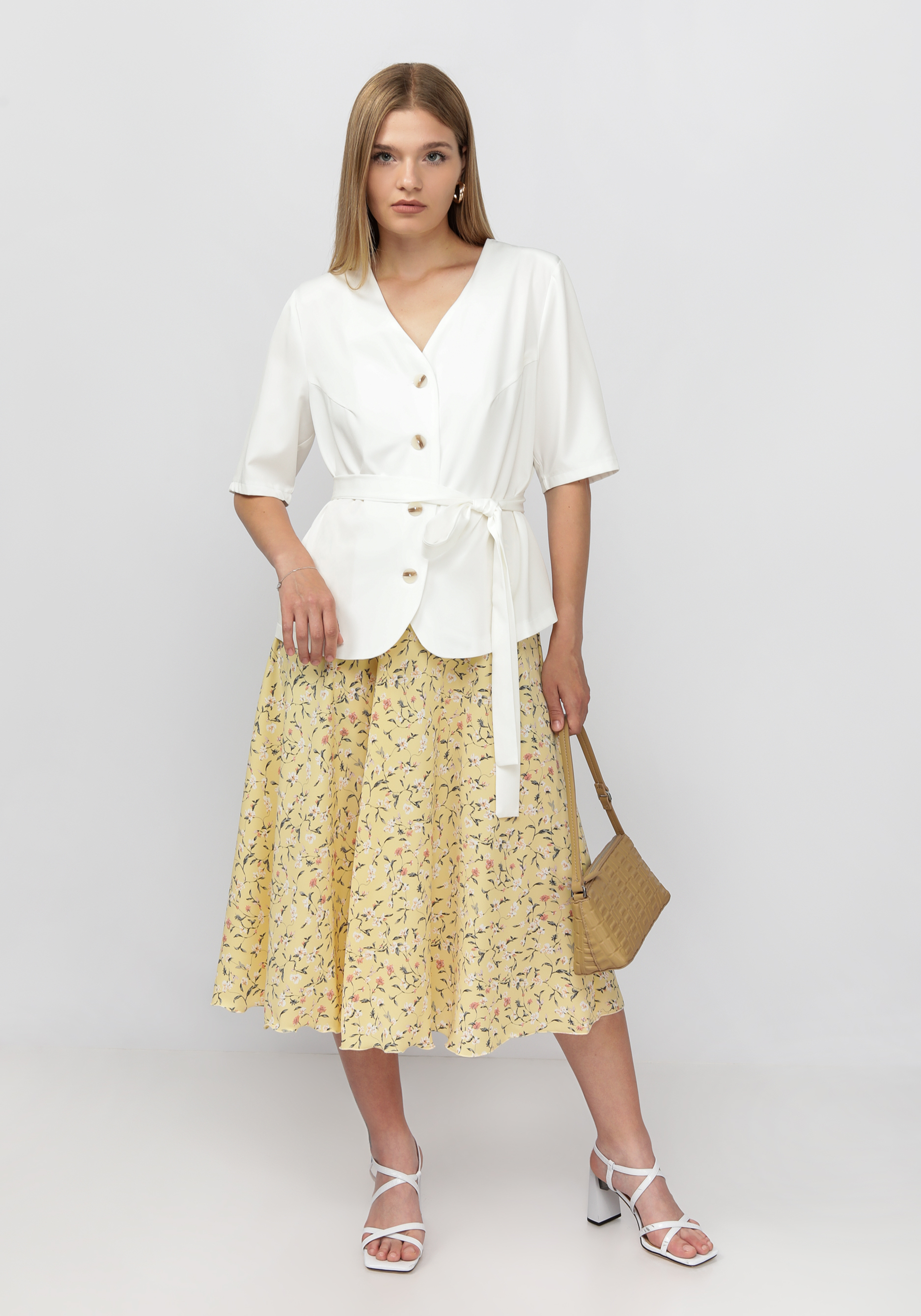 Комплект: жакет+юбка c цветочным принтом комплект жакет и юбка с поясом