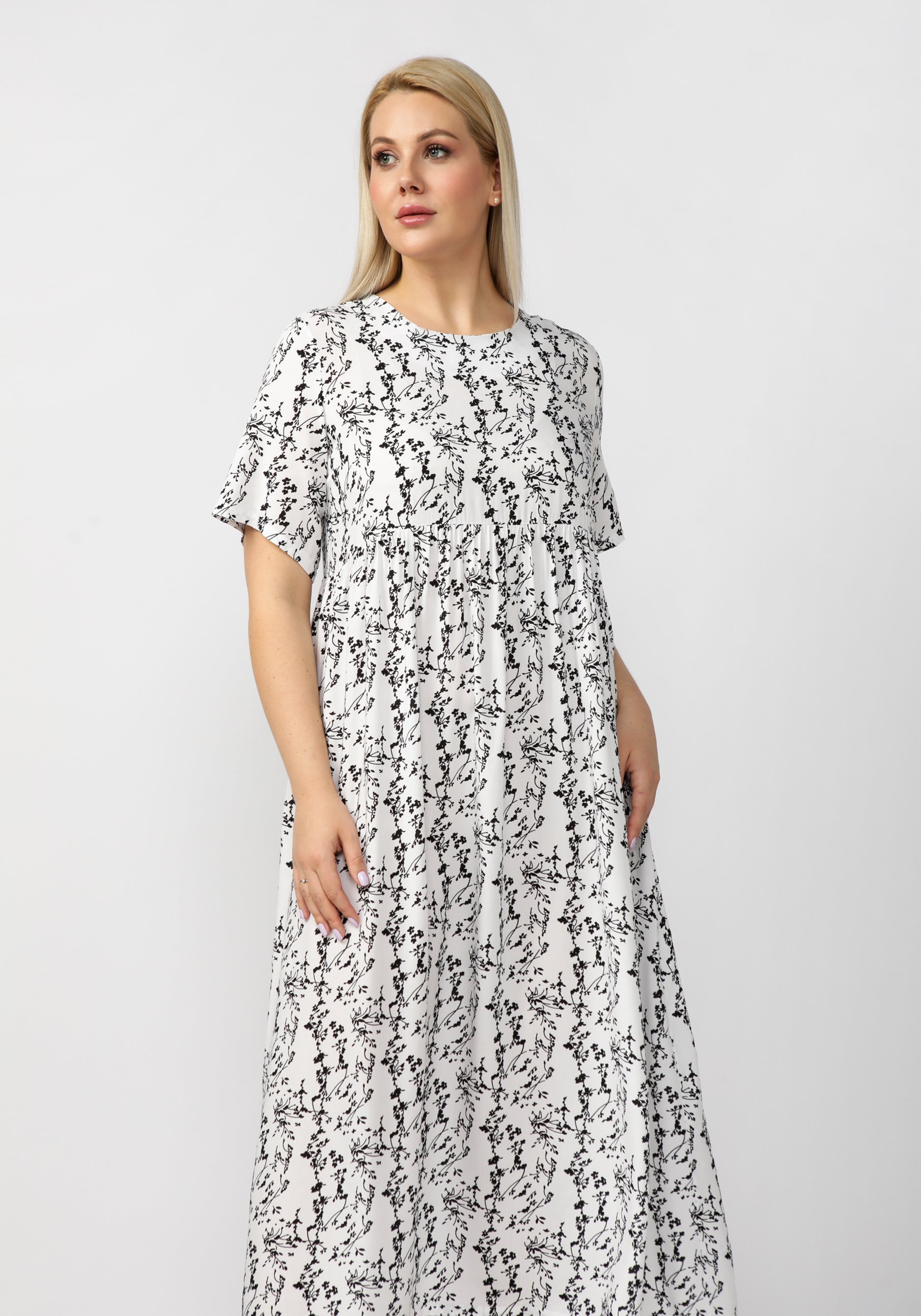 Платье свободного кроя с отрезной кокеткой Bianka Modeno, цвет белый, размер 60 - фото 3