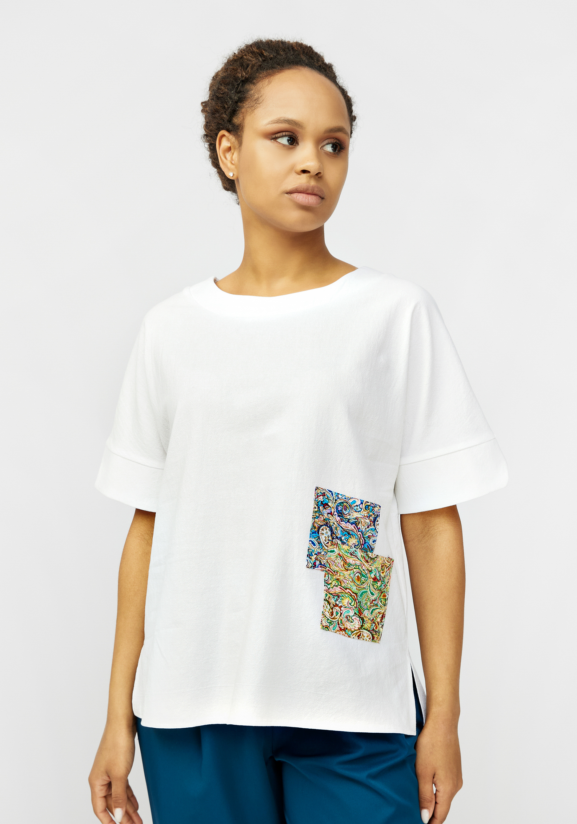 Блуза свободного облегания с  декором Frida, цвет белый, размер 50-52 - фото 4