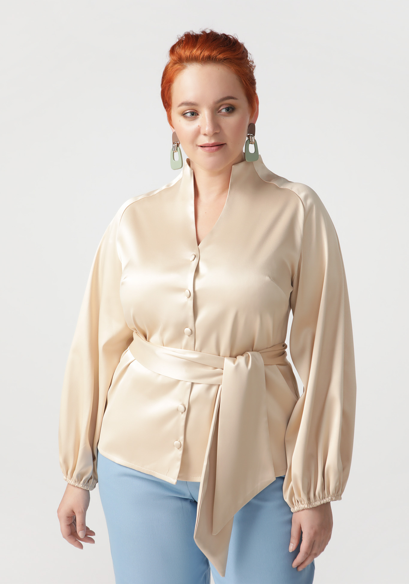 Блуза с широким рукавом и поясом блуза эйвери