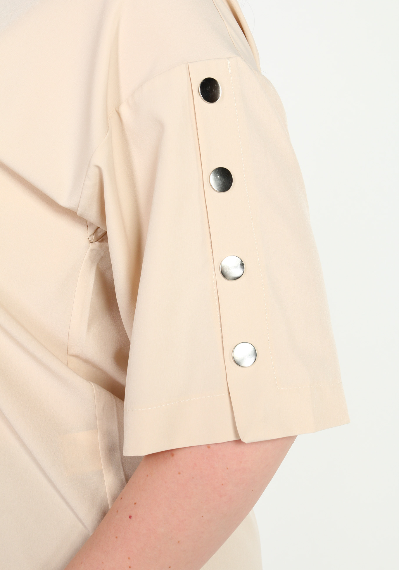 Блуза с кнопками на рукавах Elletto Life, размер 60, цвет бежевый - фото 4