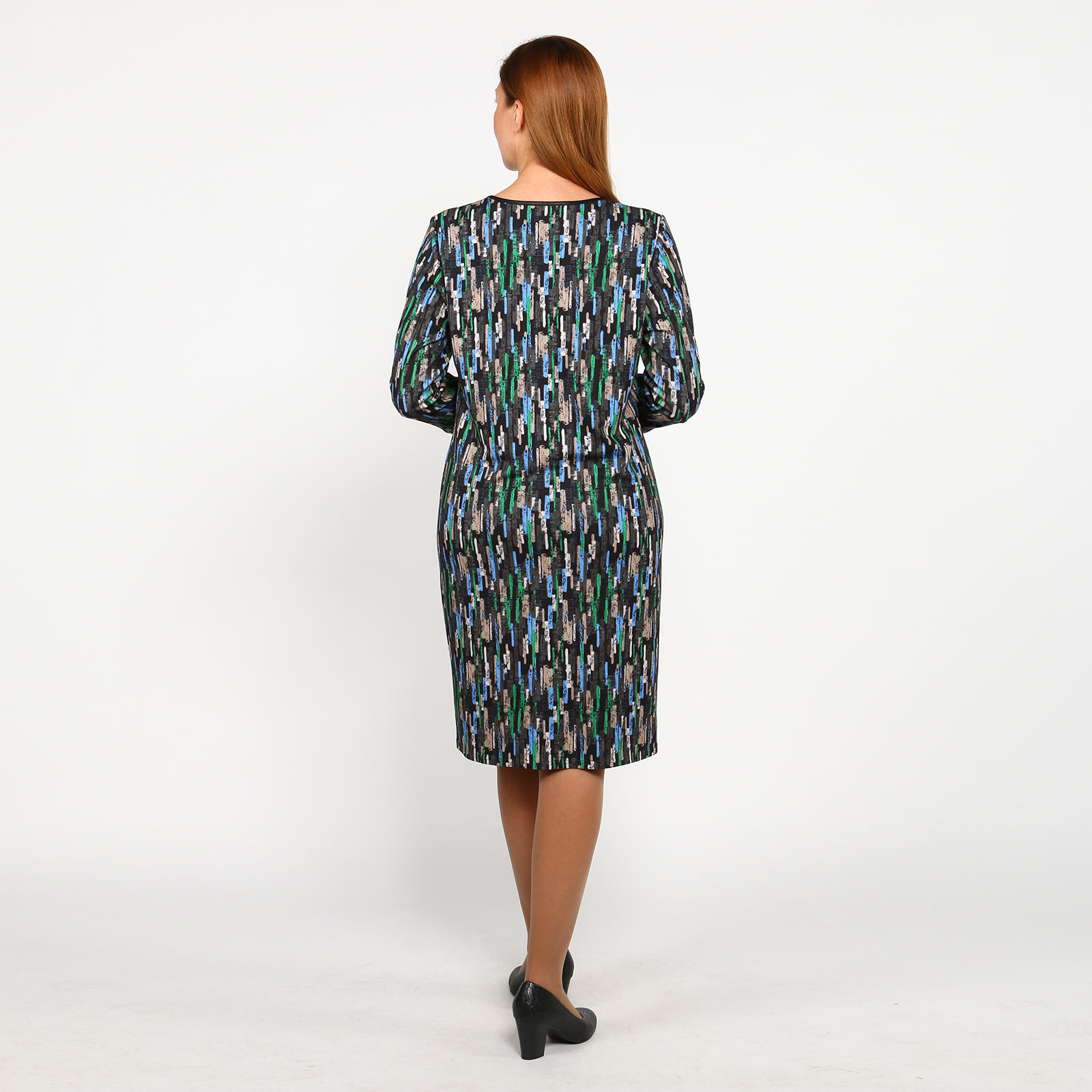 Платье прямого силуэта с контрастным принтом Bianka Modeno, размер 56, цвет разноцветный - фото 4