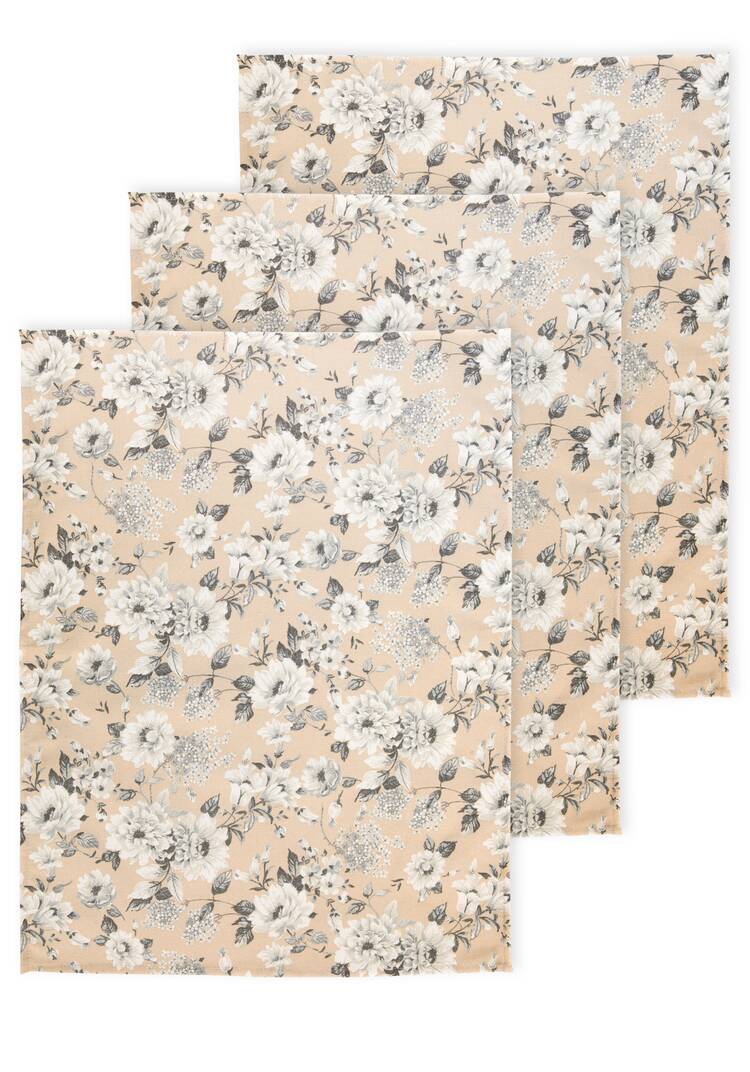 Полотенца Белый цветок, 3 шт. шир.  750, рис. 1