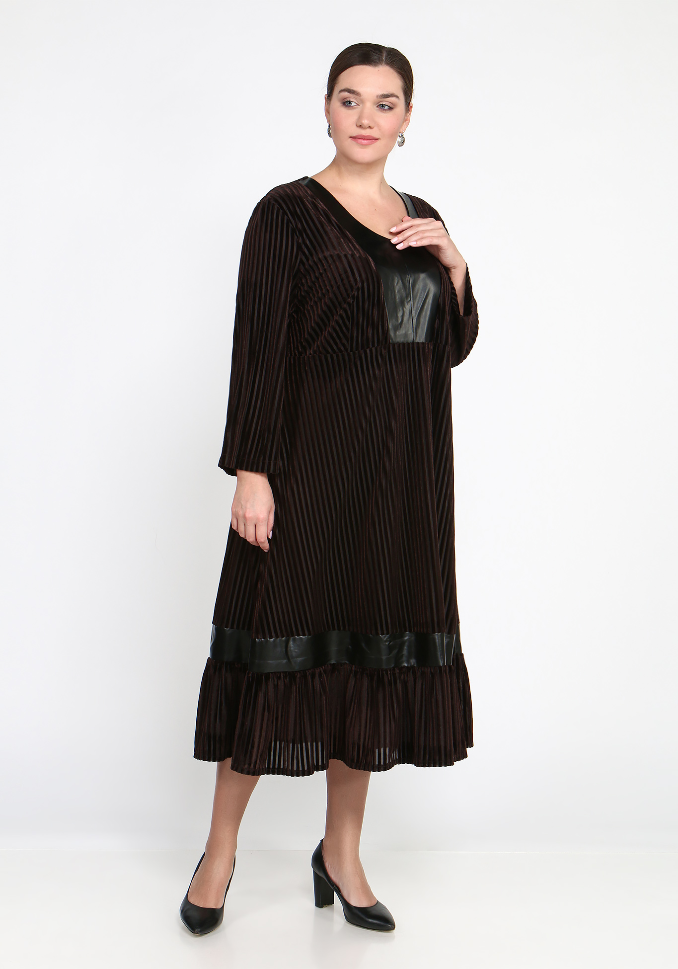 Платье с деталями из экокожи ручка для сумки из экокожи с карабинами 125 × 1 8 см светло коричневый