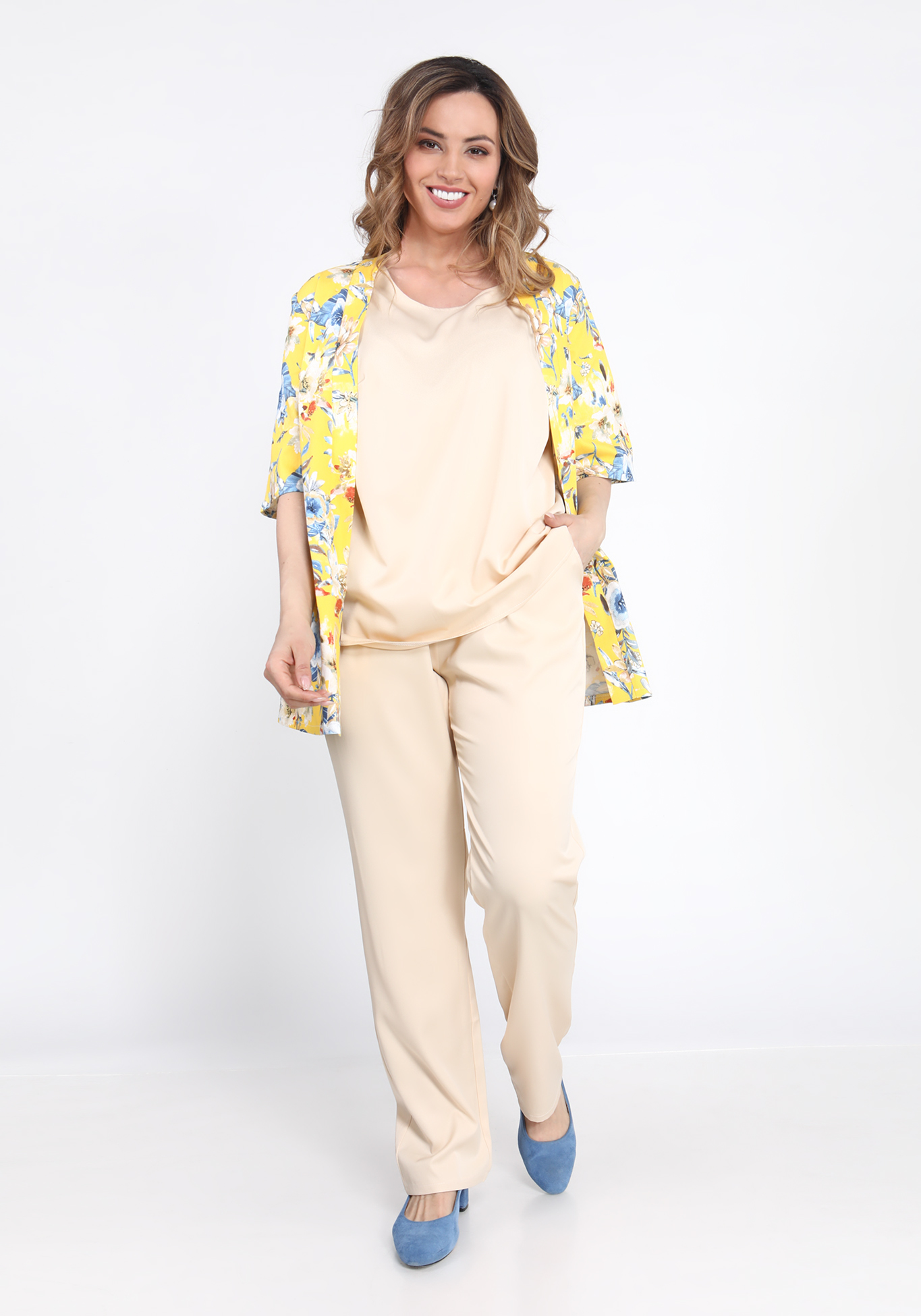Костюм тройка: Жакет, блуза и брюки Bianka Modeno, размер 50, цвет желто-бежевый прямая модель - фото 6