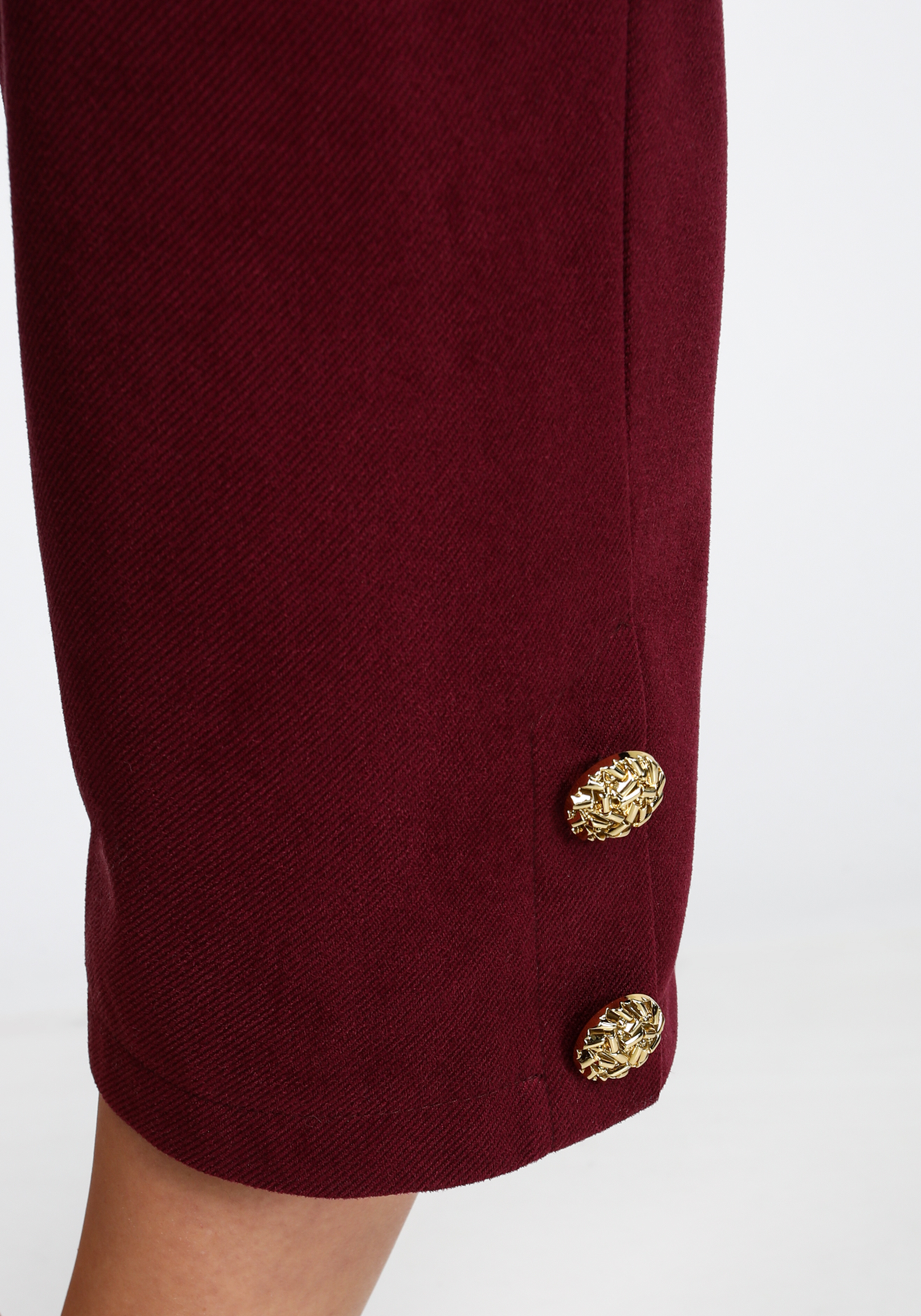 Брюки с декоративными пуговицами и карманами Vivienne Mare, размер 48, цвет красный - фото 2
