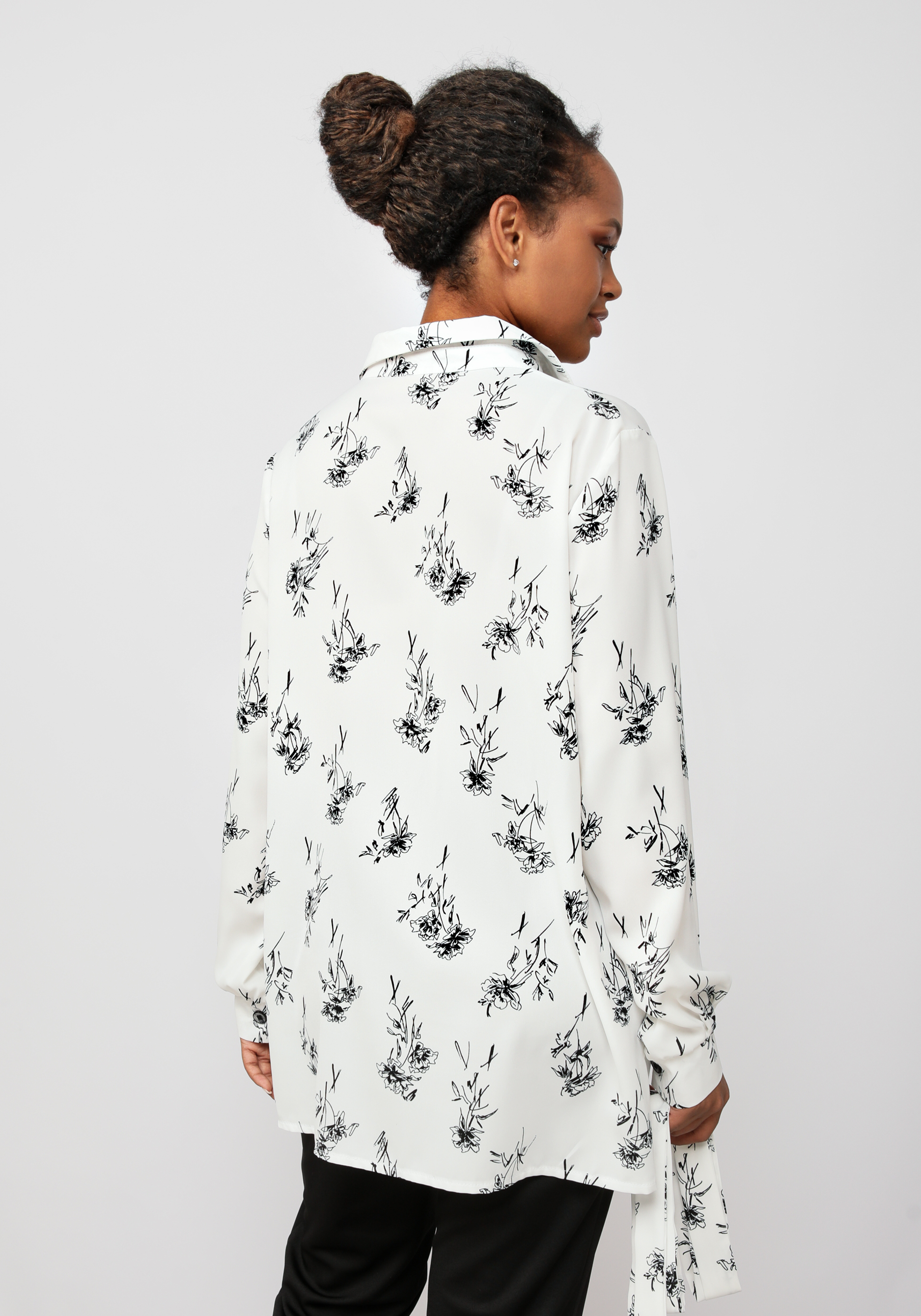 Блуза с принтом спереди на пуговицах Manhattan, размер 52, цвет белый - фото 7