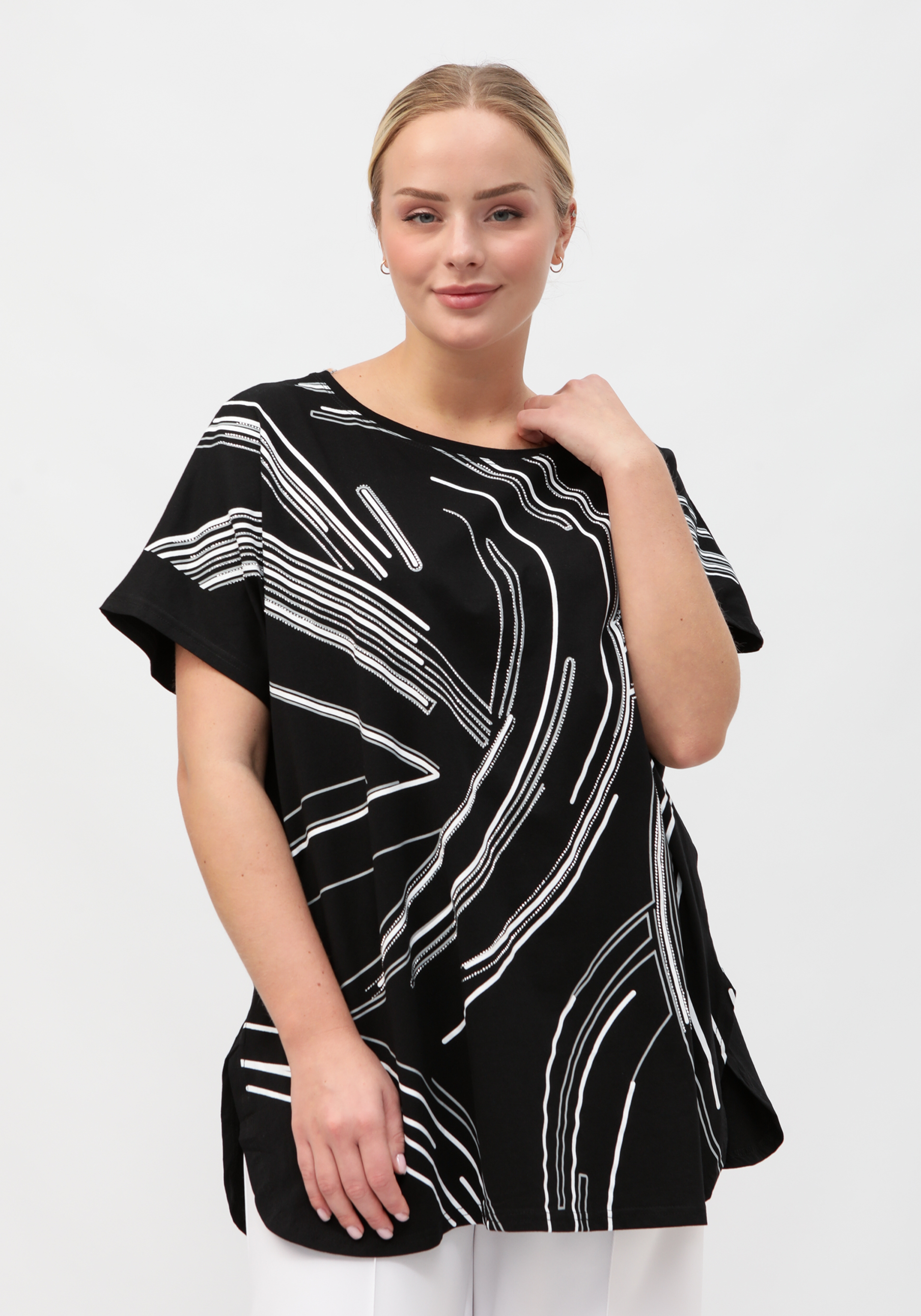 Блуза "Зара", цвет черный, размер 52-54