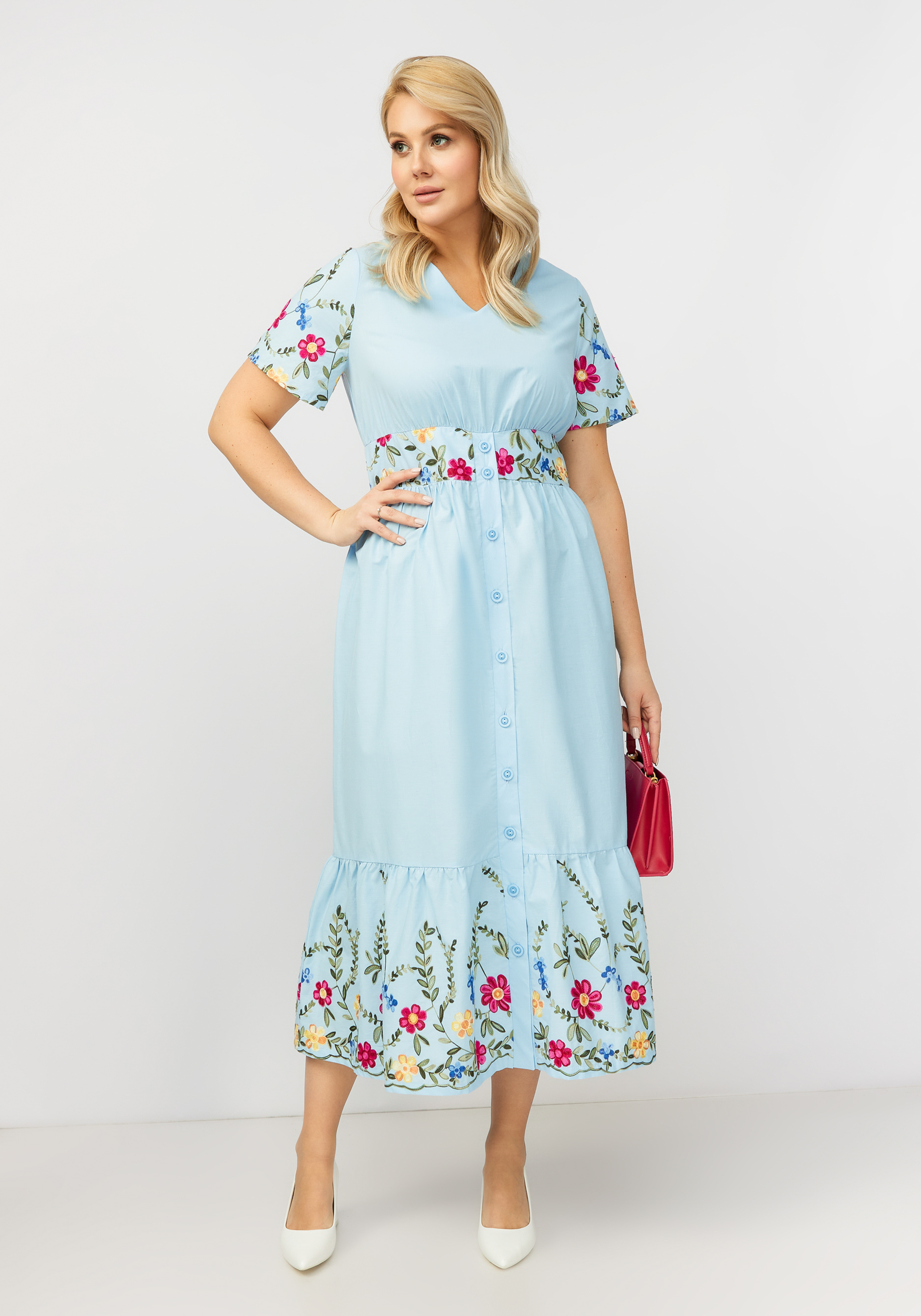 Платье с цветочной вышивкой на пуговицах Bianka Modeno, размер 54 - фото 1