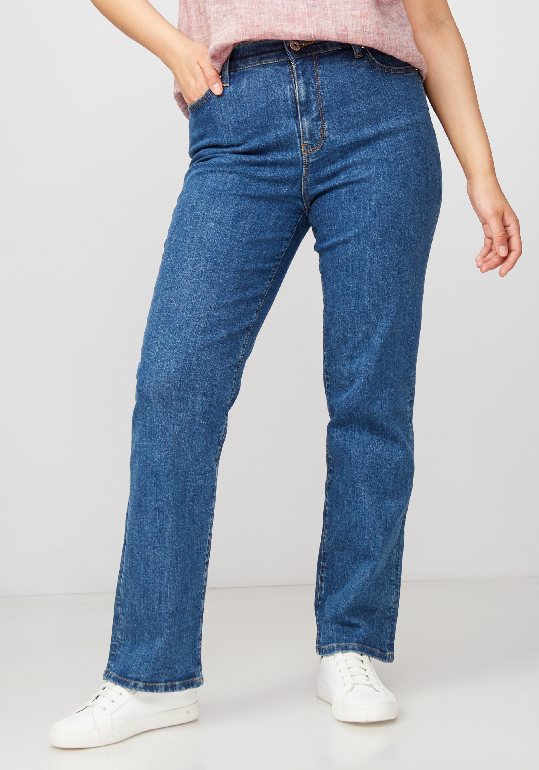 Джинсы с принтом на кармане джинсы прямого кроя с вышивкой на кармане